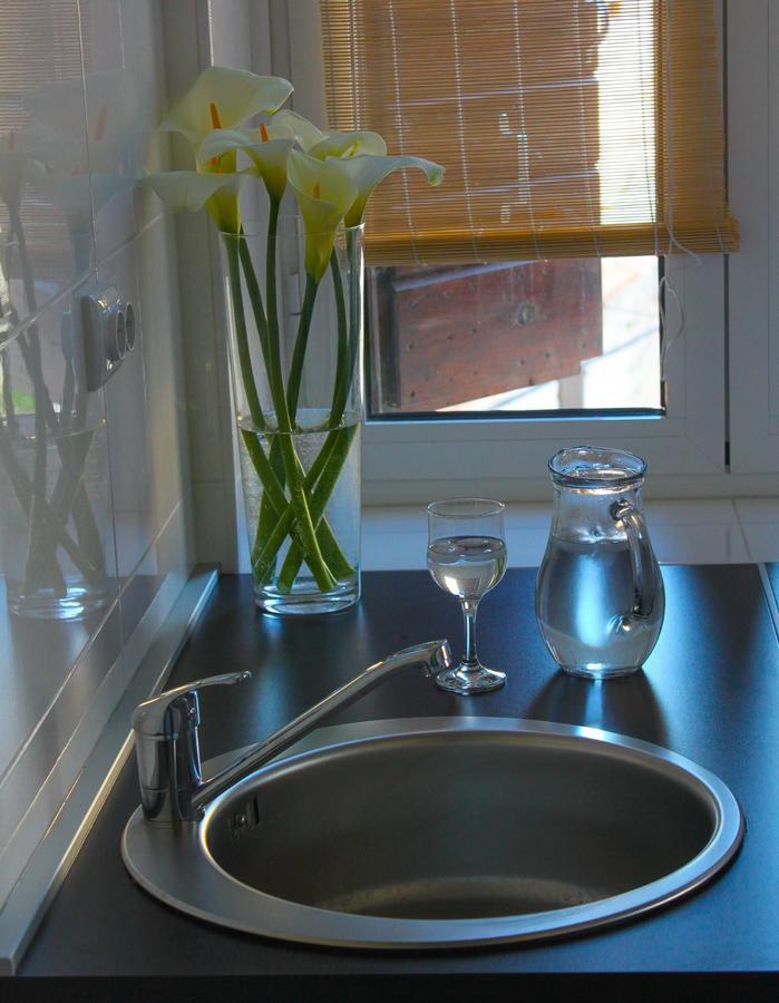 Apartments Kut Βις Εξωτερικό φωτογραφία