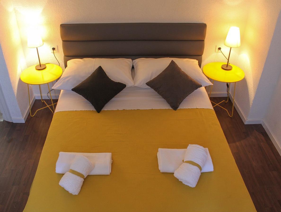 Apartments Kut Βις Εξωτερικό φωτογραφία